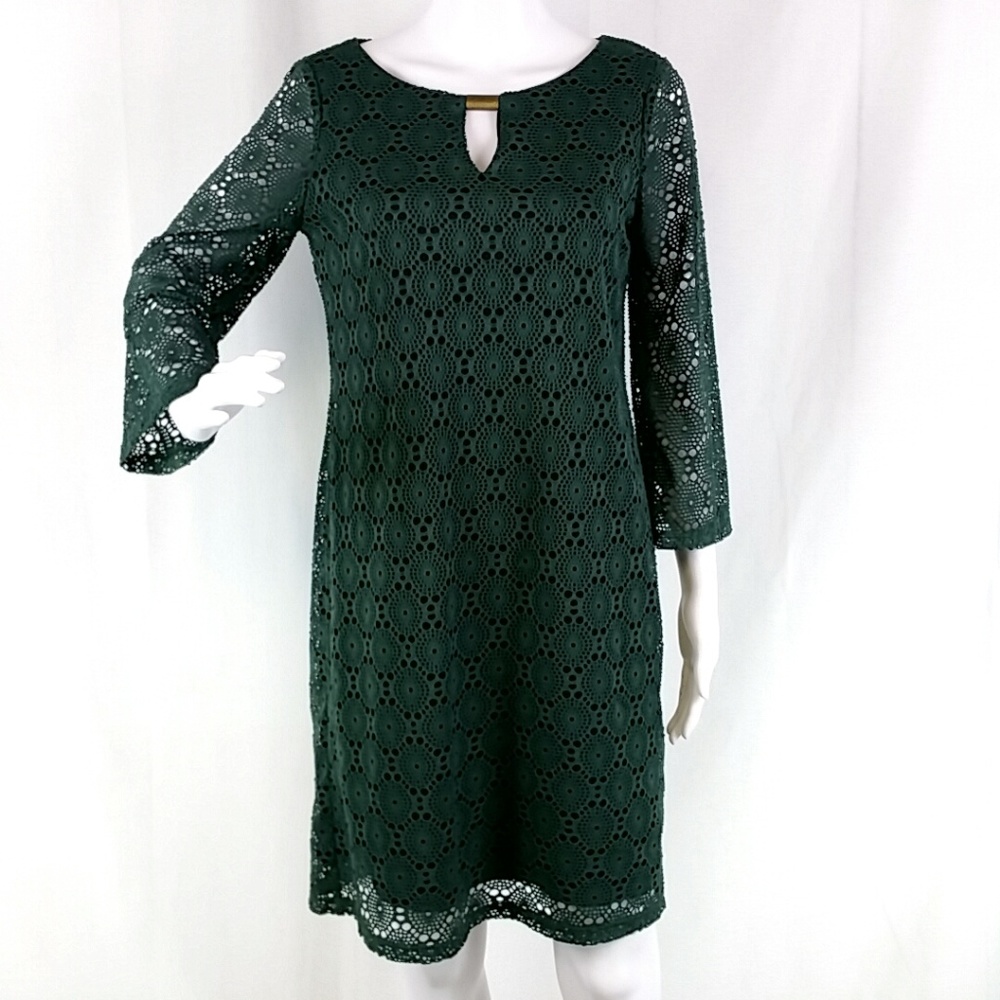 Emma & Michele Green Lace Dress Keyhole Neck OO35
